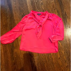 Banana republic pink Boise with tie at neck